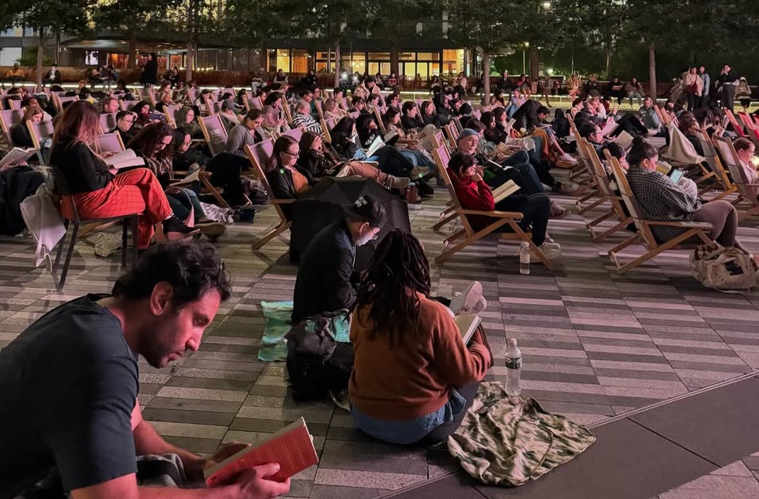 Why thousands are turning up for mass reading parties | Famous Campaigns