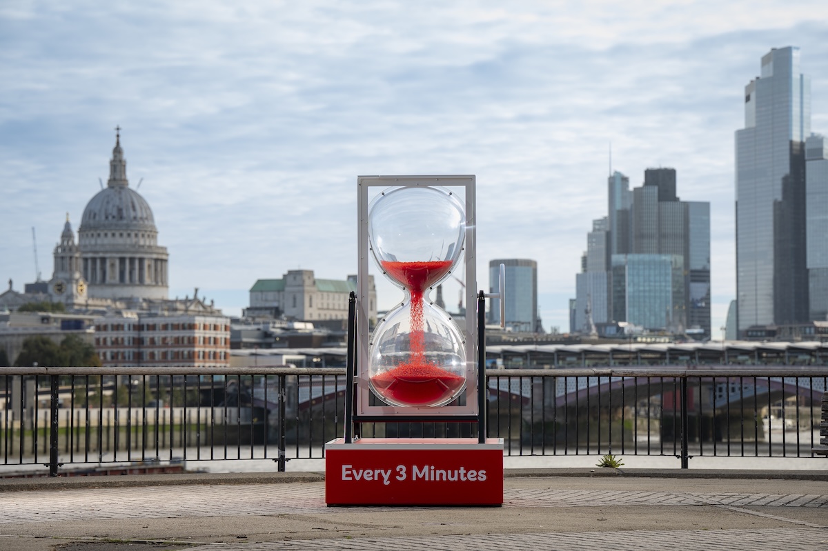 BHF’s giant timer brings heart disease urgency to life | Famous Campaigns